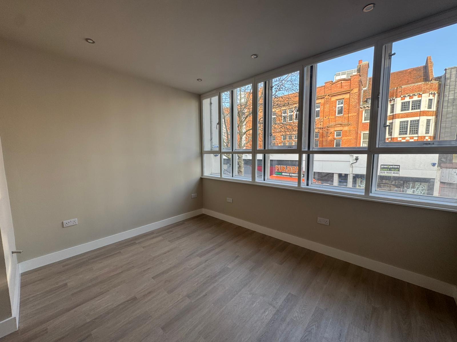 Flat 2, 73a North End, CROYDON photo 5