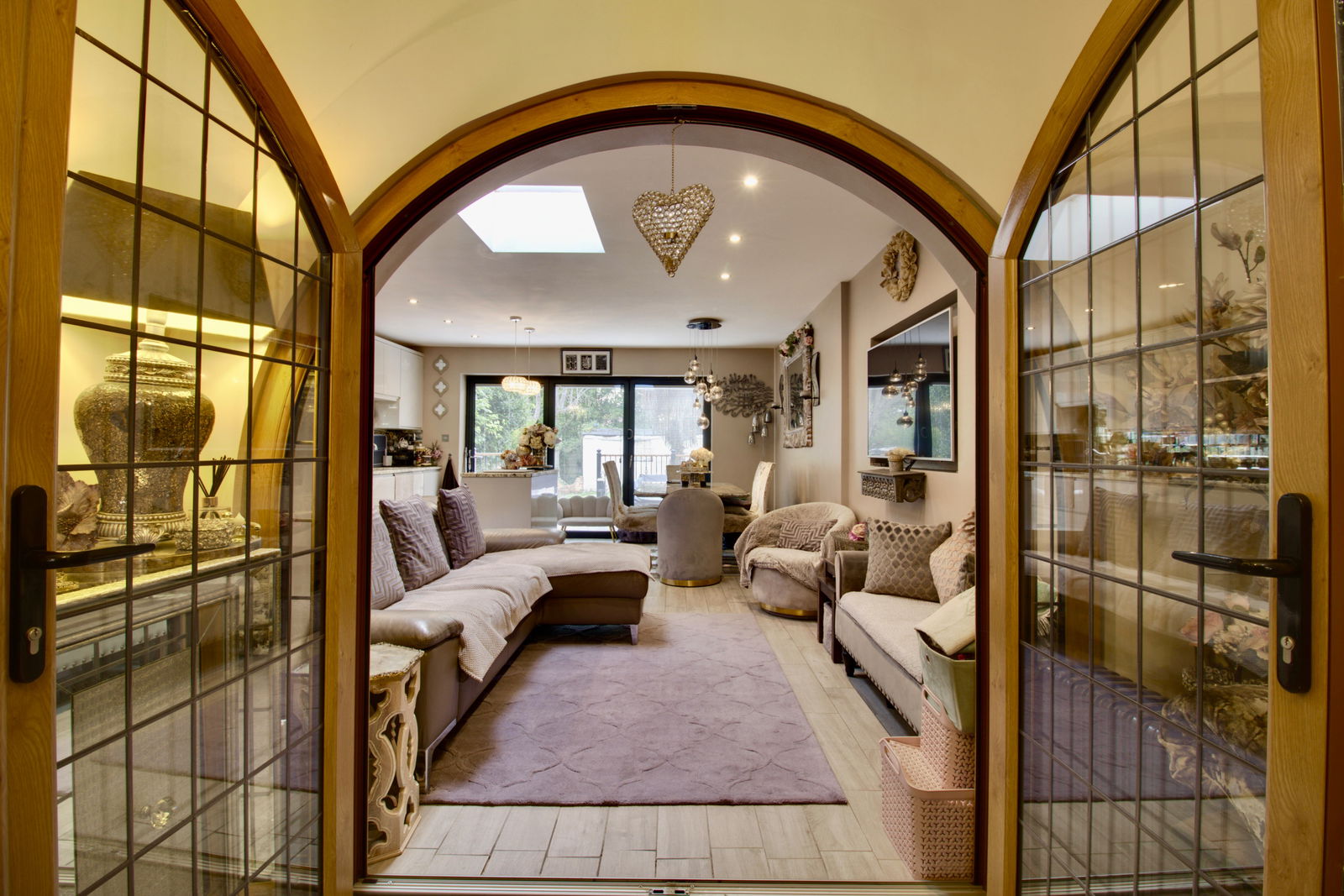 53, Mount Pleasant Road, Romford photo 4