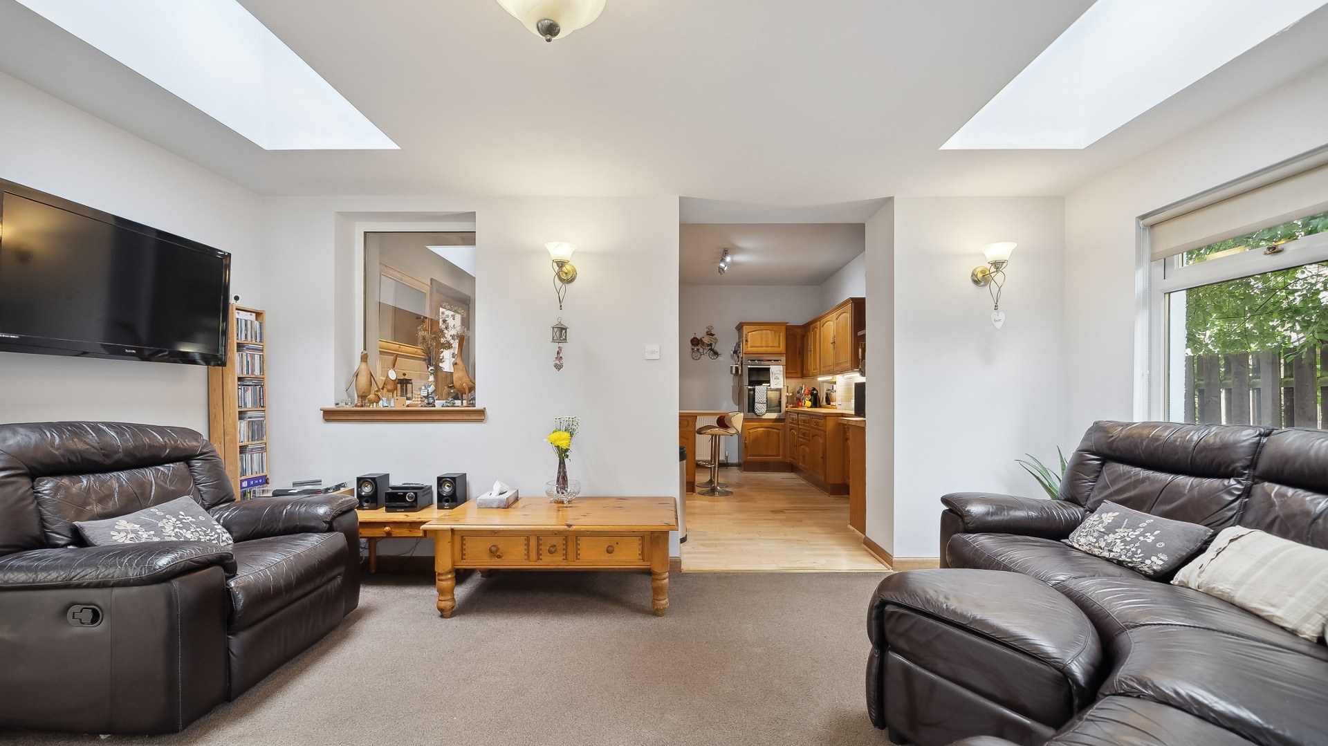 Photos of Glen Road, Wishaw, Lanarkshire ML2 65103242 PrimeLocation