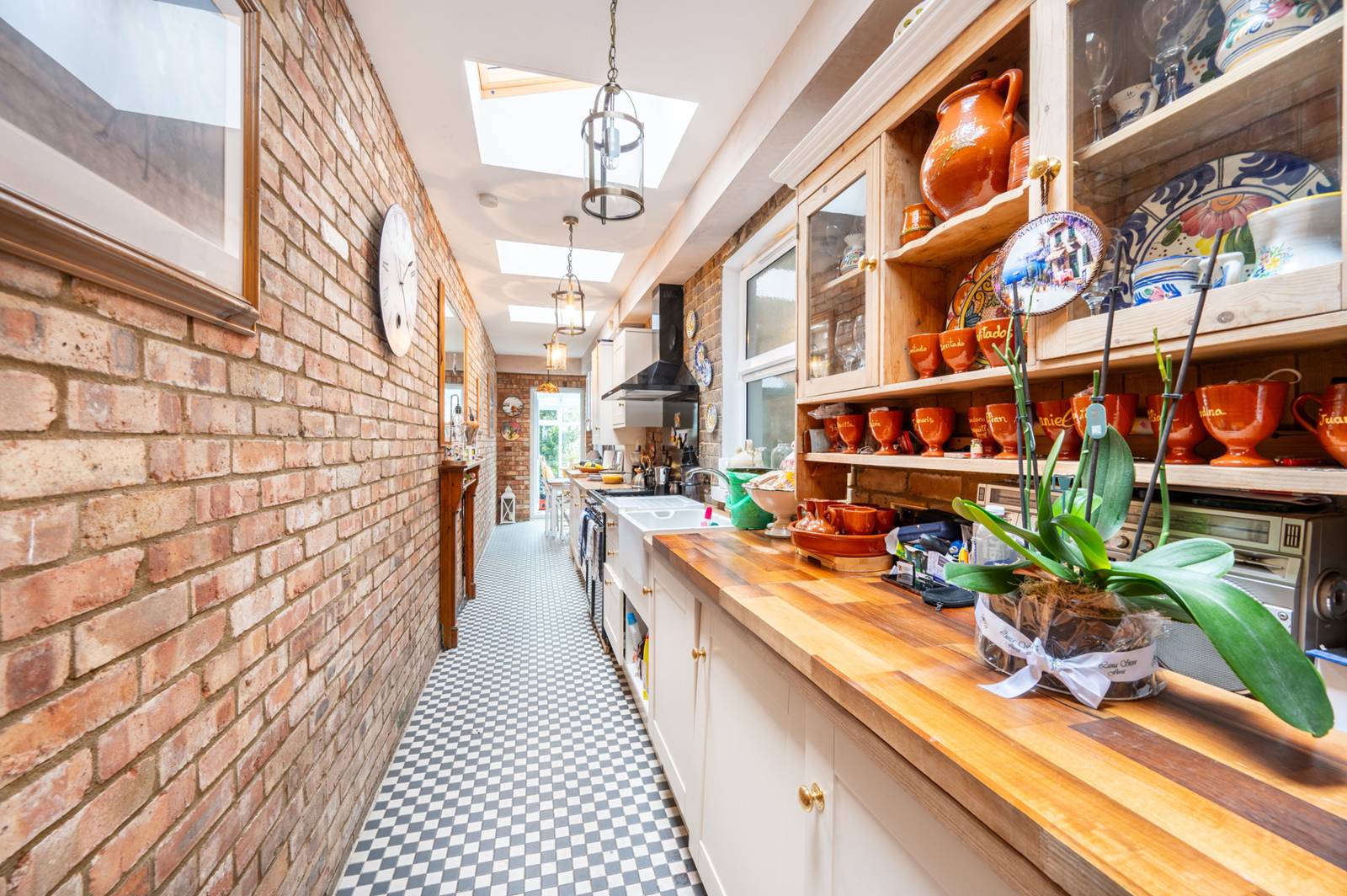 6 bedroom terraced house for sale 0