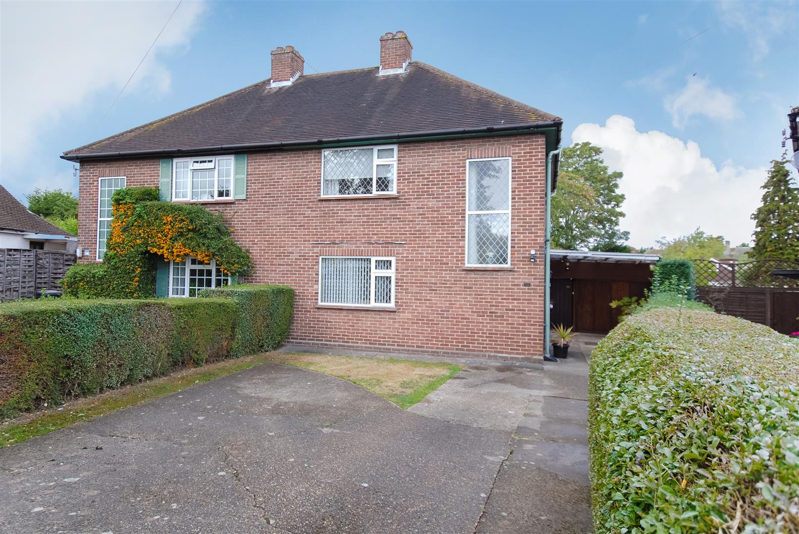 Free property report 52 St Andrews Crescent, Windsor, SL4 4EL Chimnie