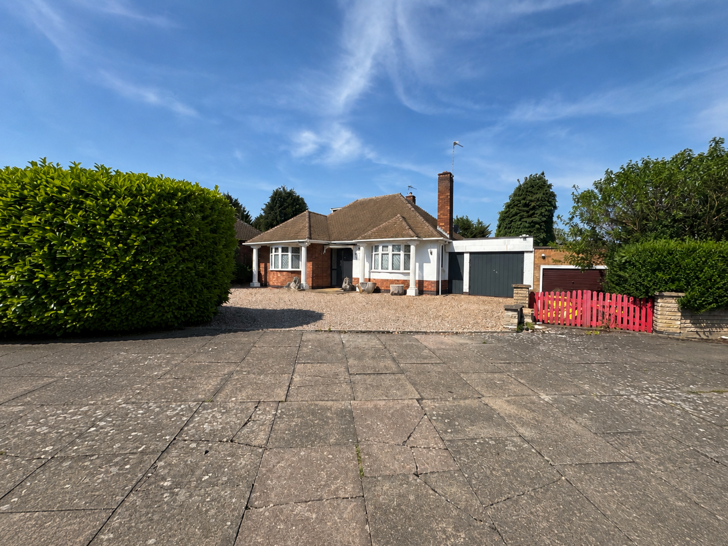14, Chorley Wood Road, Leicester photo 2