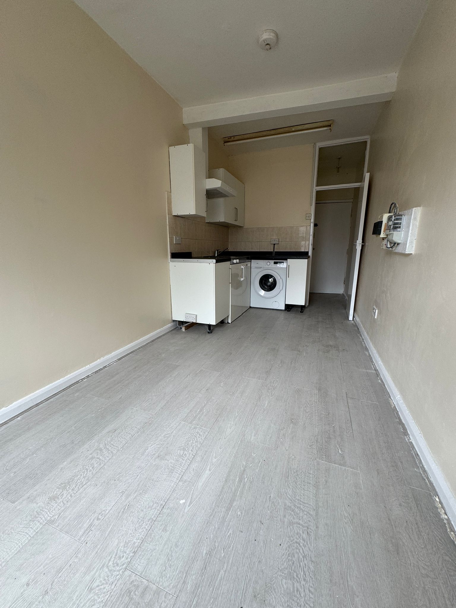 180a, West Street, London photo 4