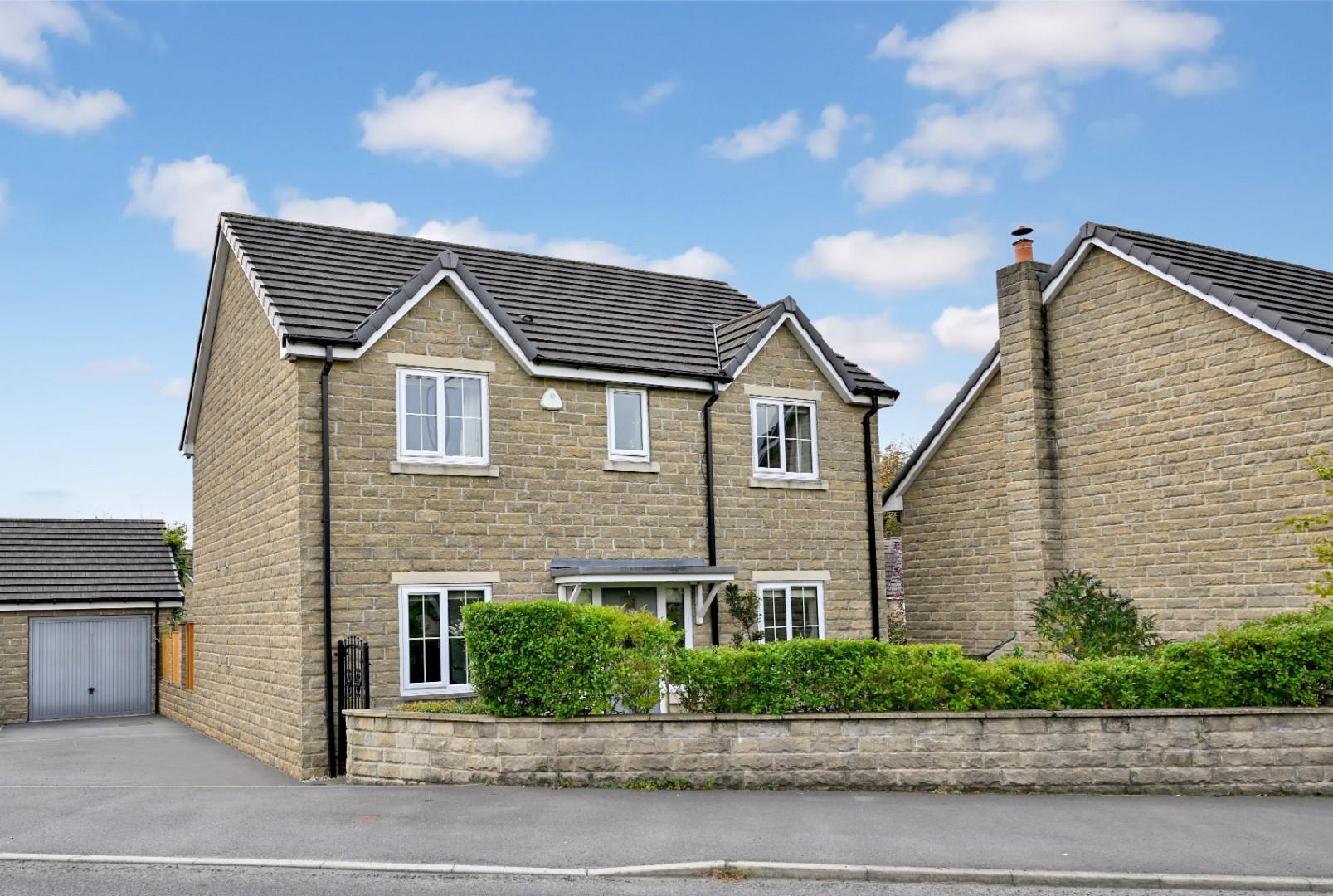 4-bed detached on Grassington House, Queensway, Leeds, £585,000