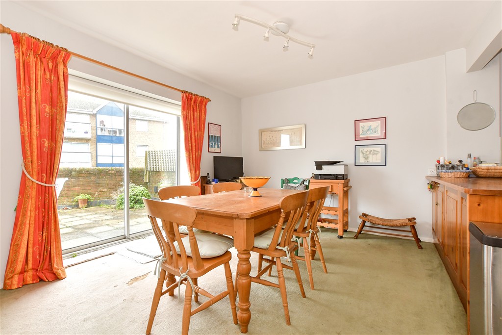 4 NORTHWOOD PLACE photo 5