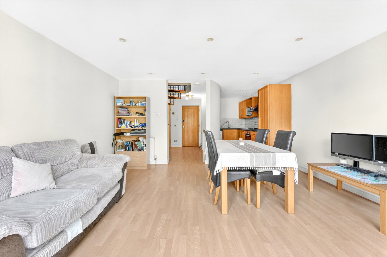 1-bed flat on Apartment 39, Florin Court, London, £475,000