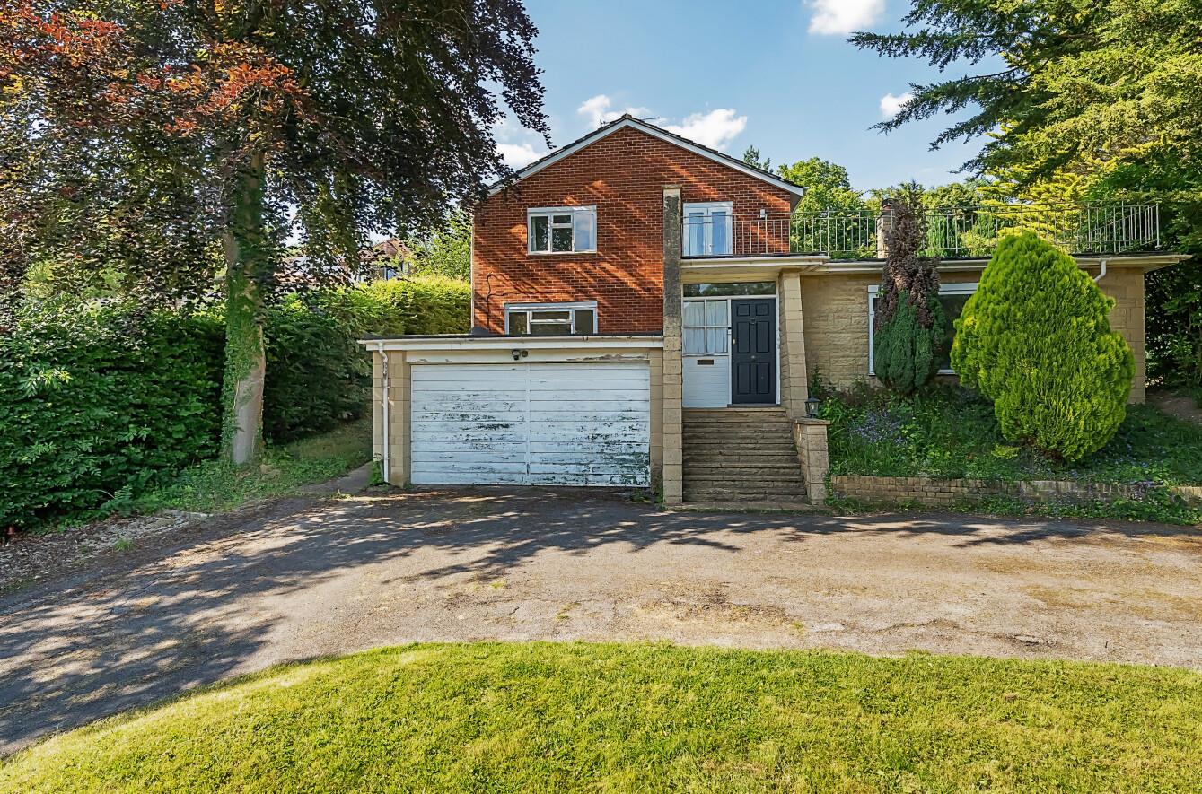 5 bedroom farmhouse for sale in Castle Cary