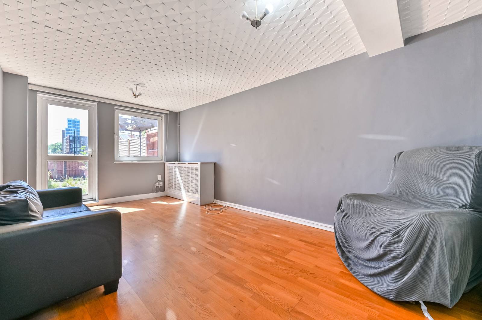 2-bed flat on Evering Road, Stoke Newington, £520,000
