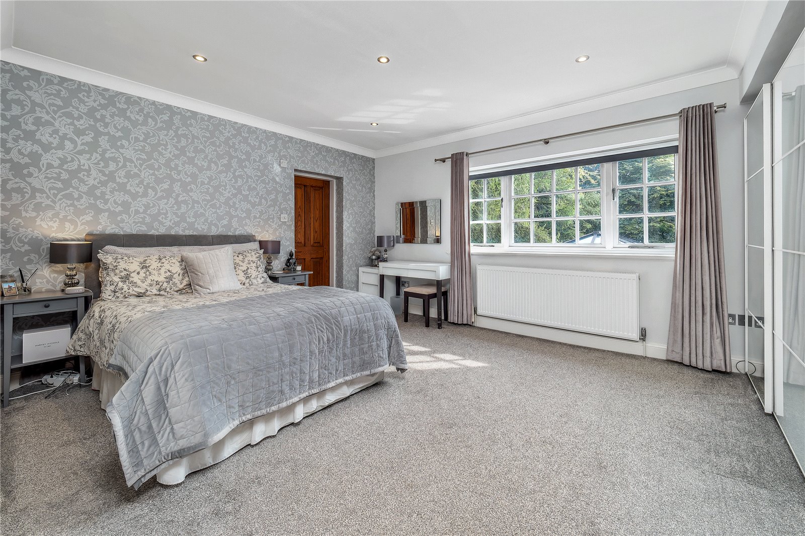 Photos of Castle Hill, Prestbury, Macclesfield, Cheshire SK10