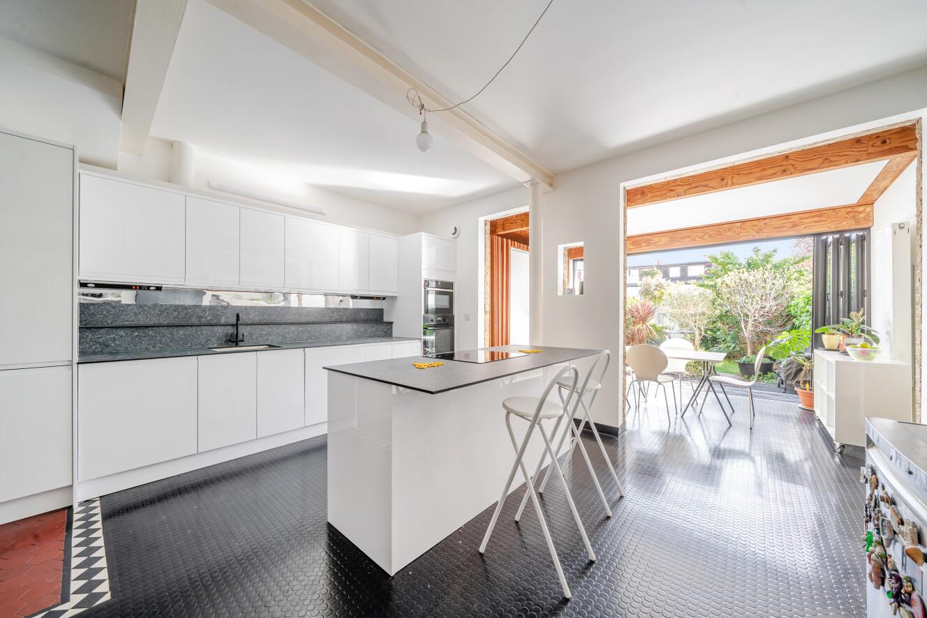 5 bedroom terraced house for sale 0