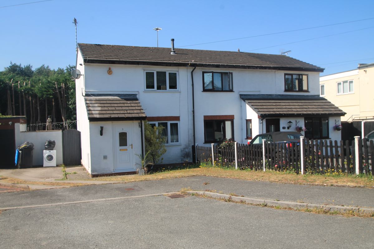 5, St Davids Close, Ewloe photo 2