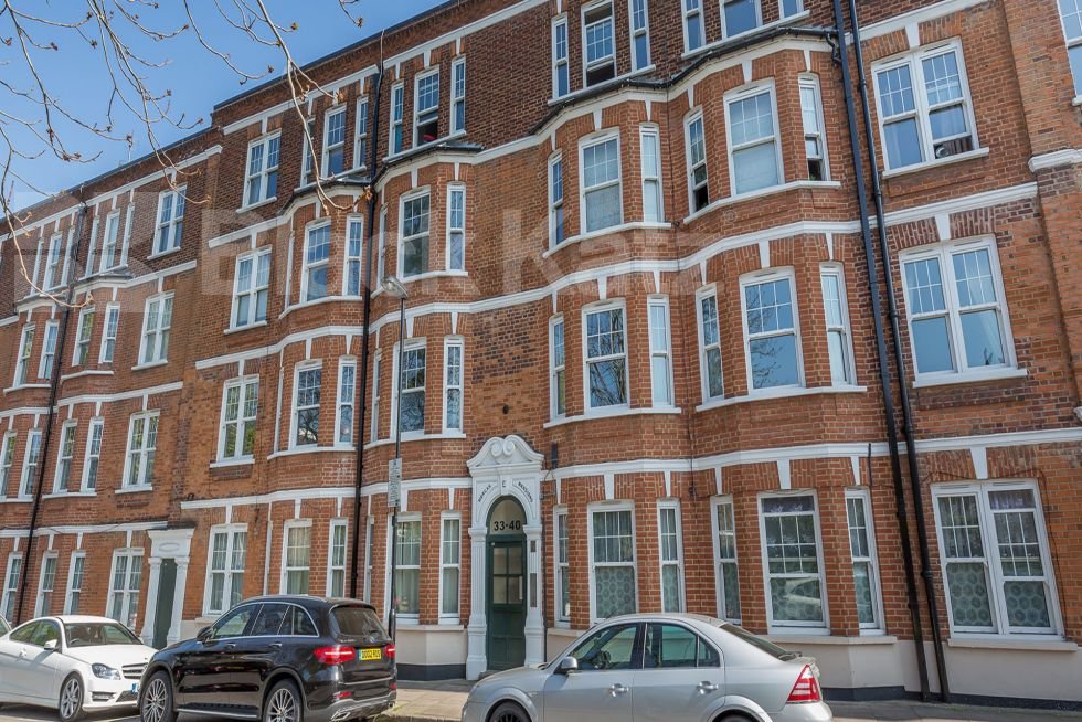Morgan Road, London photo 2
