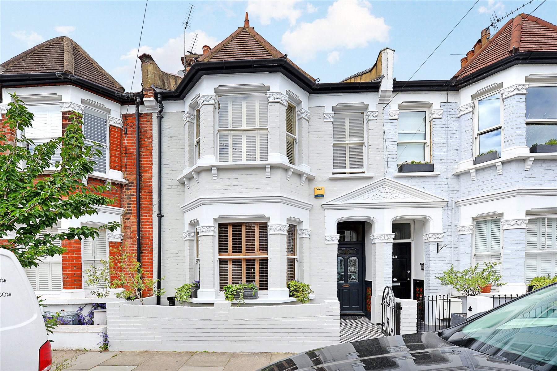 4 bedroom detached house for sale in London