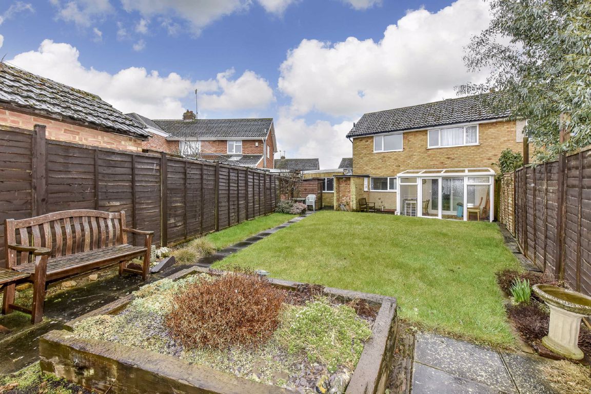 Free property report 10 Raven Drive, Barton Seagrave, NN15 6SD Chimnie