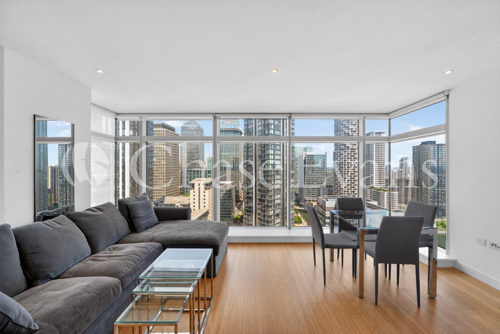 2-bed flat on Flat 3203 East Tower,, Pan Peninsula, Canary Wharf, £3,250/mo