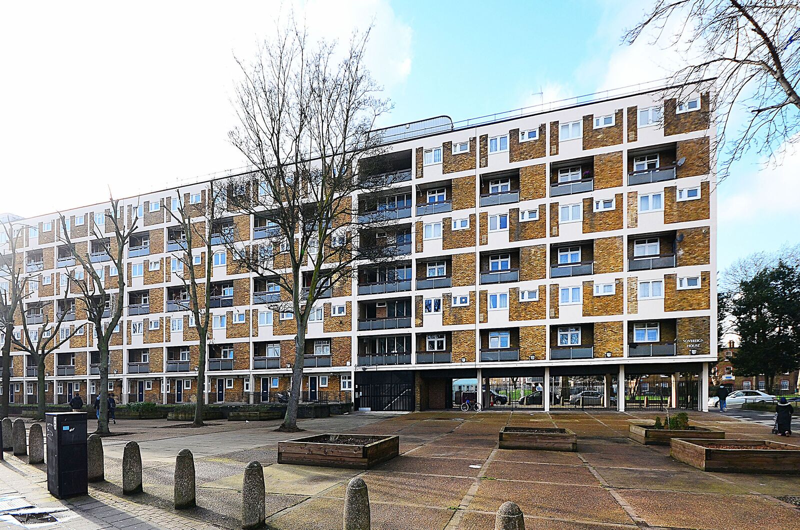 Sovereign House, Cambridge Heath Road, Whitechapel photo 4