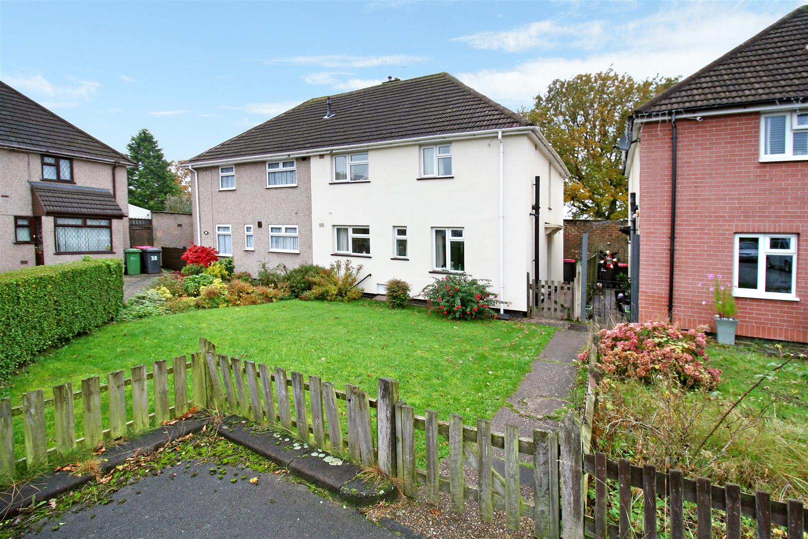 Free property report 26, Sycamore Crescent, Gun Hill, Coventry, CV7 8HE