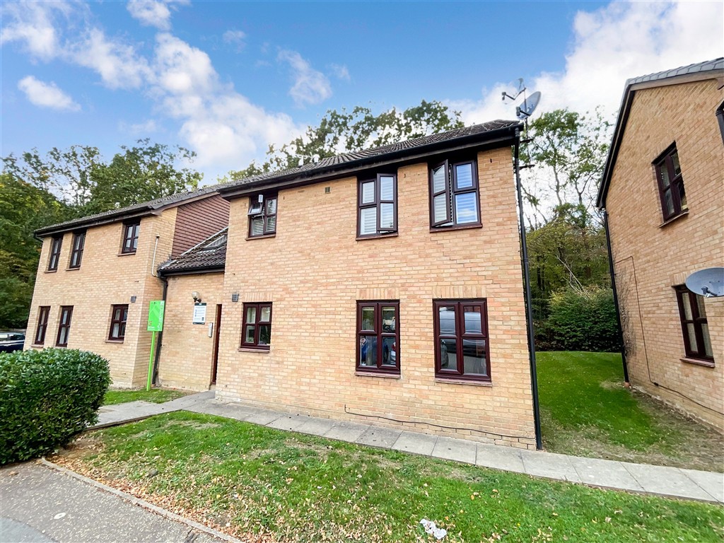 Abenberg Way Hutton, Brentwood photo 3