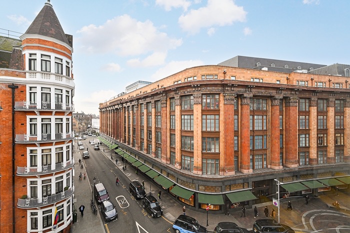 Best Coastal Towns to Buy Property in the UK