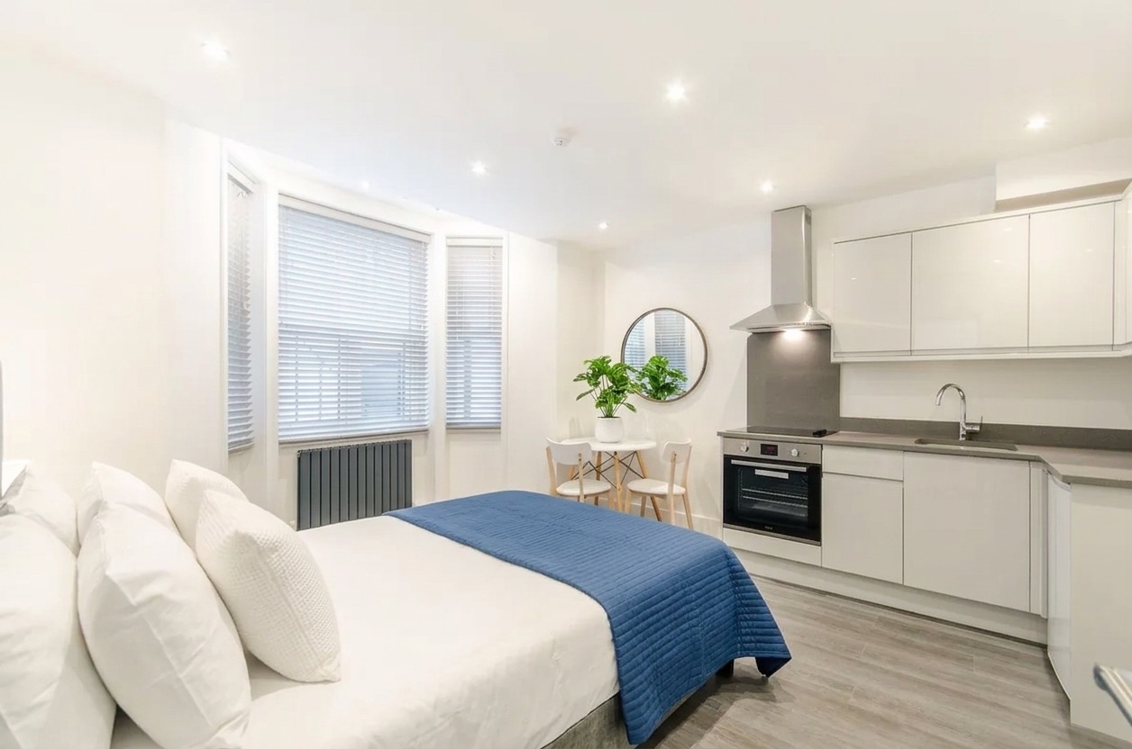 90a Finborough Road, London photo 5