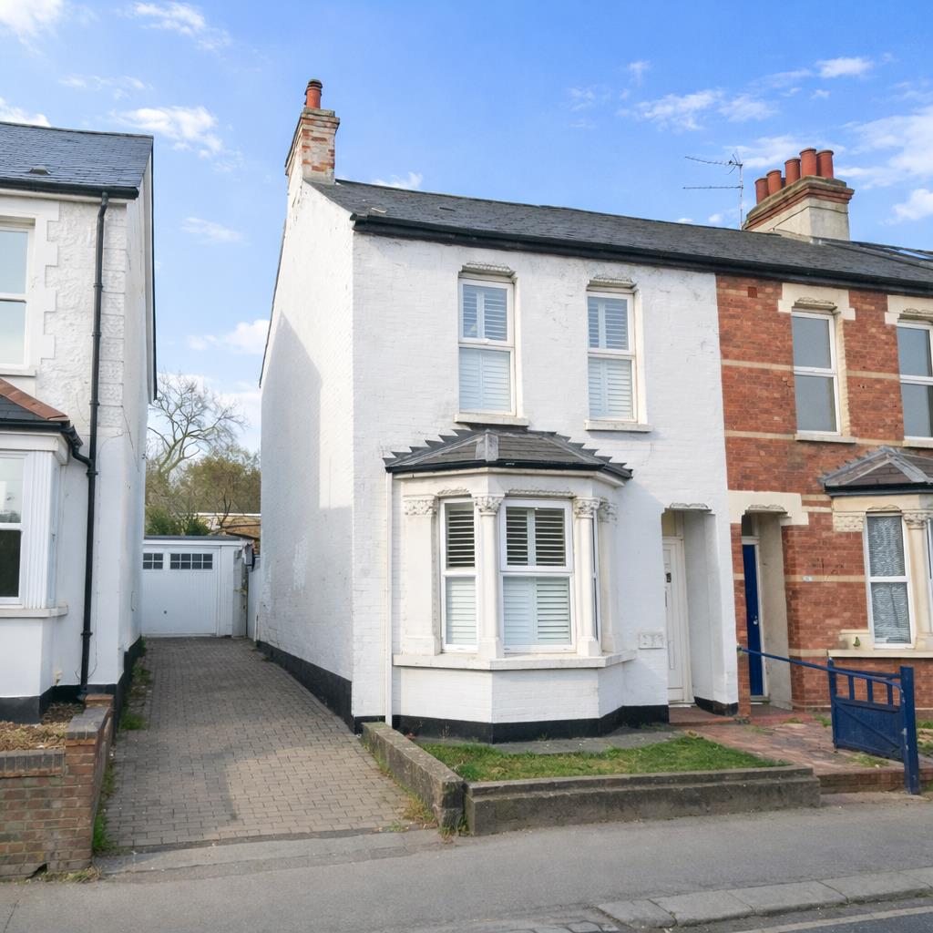 239, Godstone Road, Whyteleafe photo 2