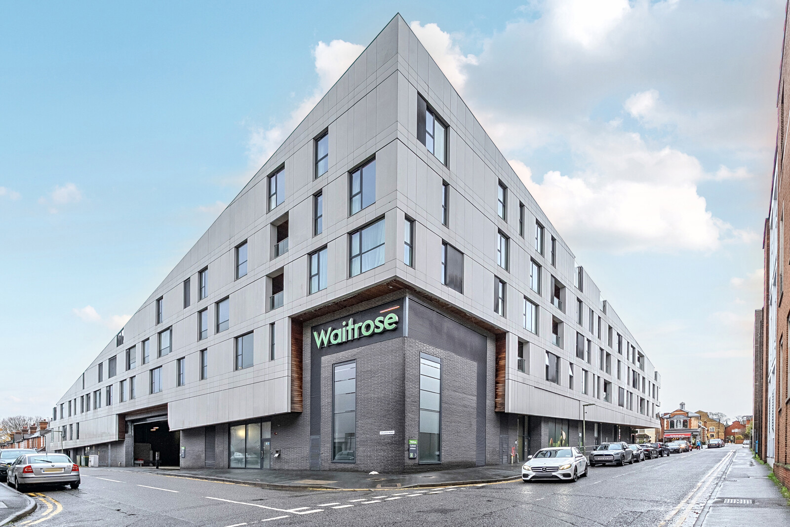 2-bed flat on 44 The Bellerby Apartments,, Leapale Lane, Guildford, £500,000