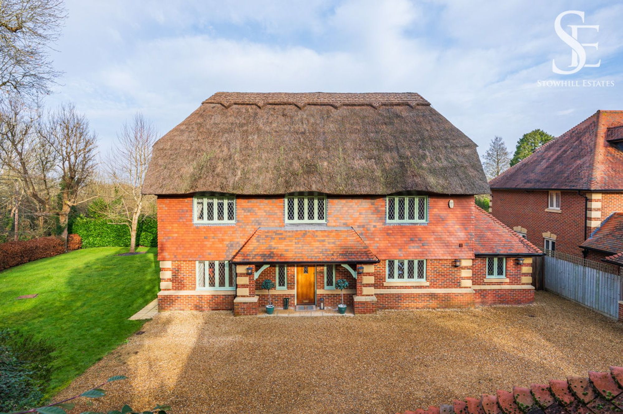 5 bedroom detached house for sale 0