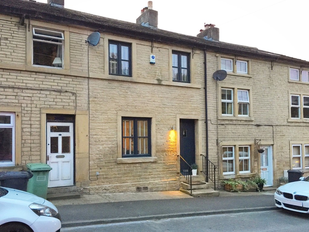 Free property report 202 Dunford Road, Holmfirth, HD9 2DT Chimnie