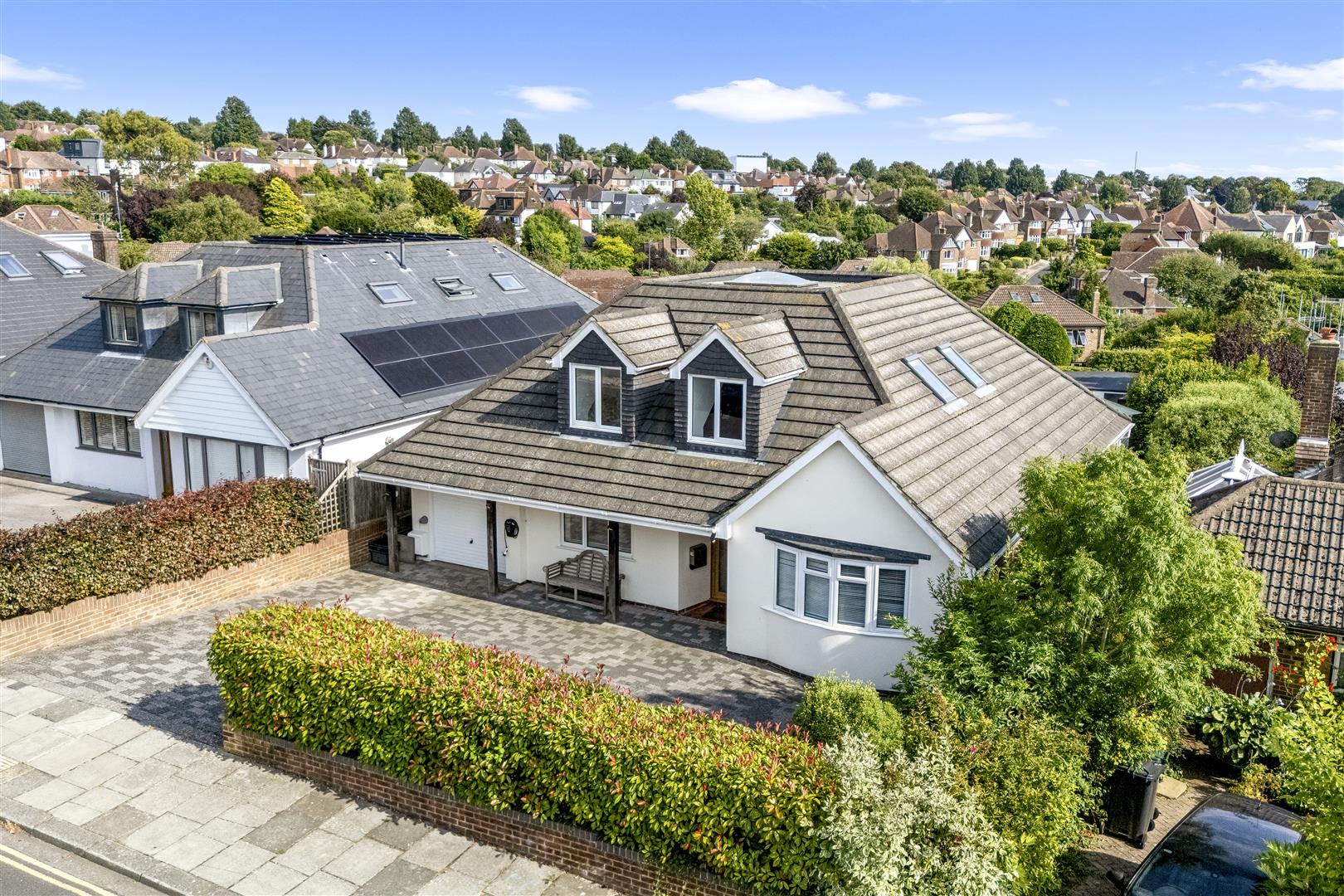 4 bedroom detached house for sale 0