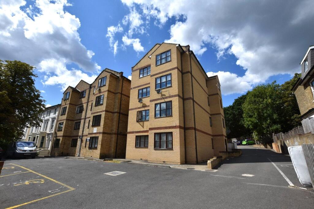 Anthony Court, London photo 2