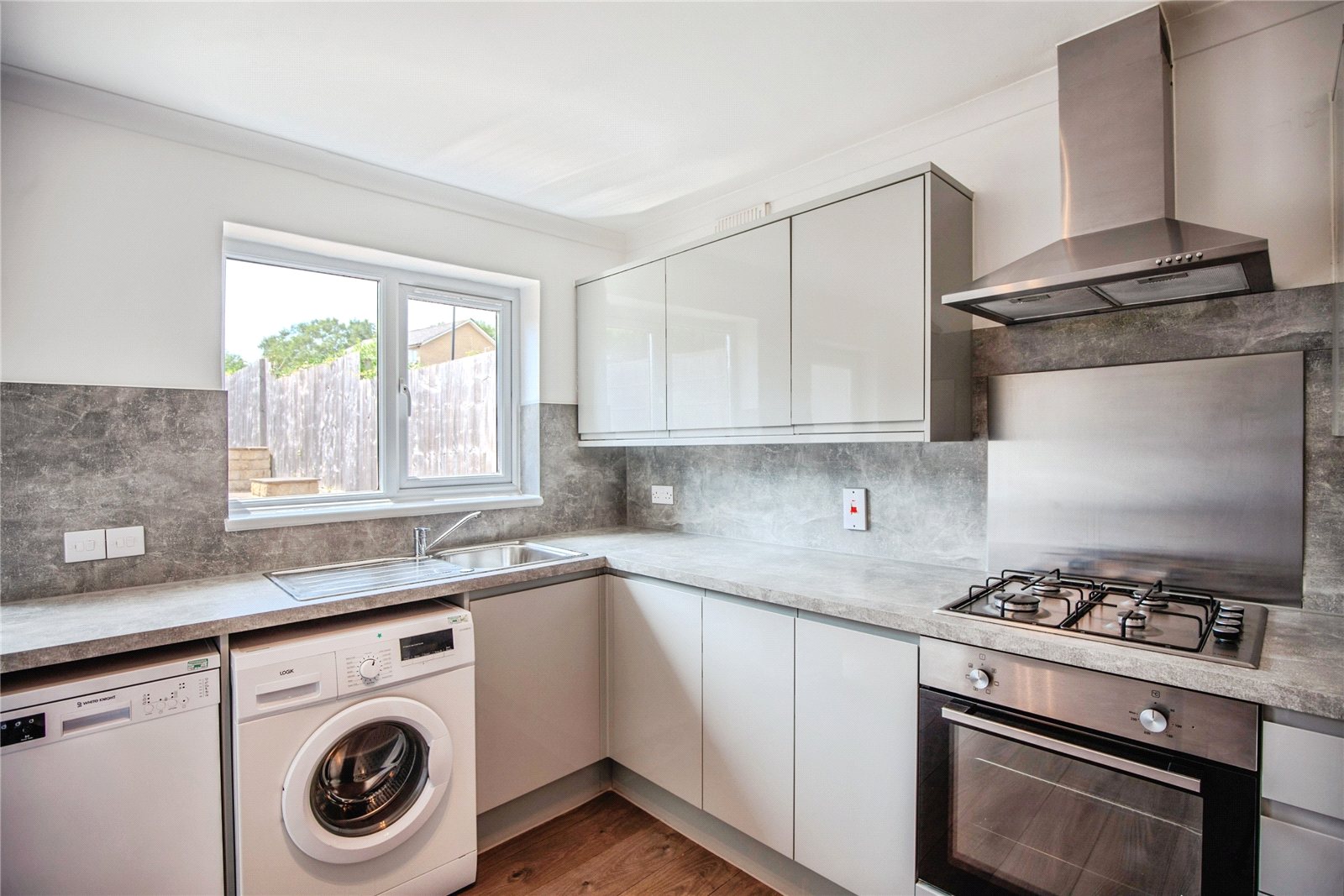 1-bed house on Room 5, 2, Linley Close, Somerset, £775/mo