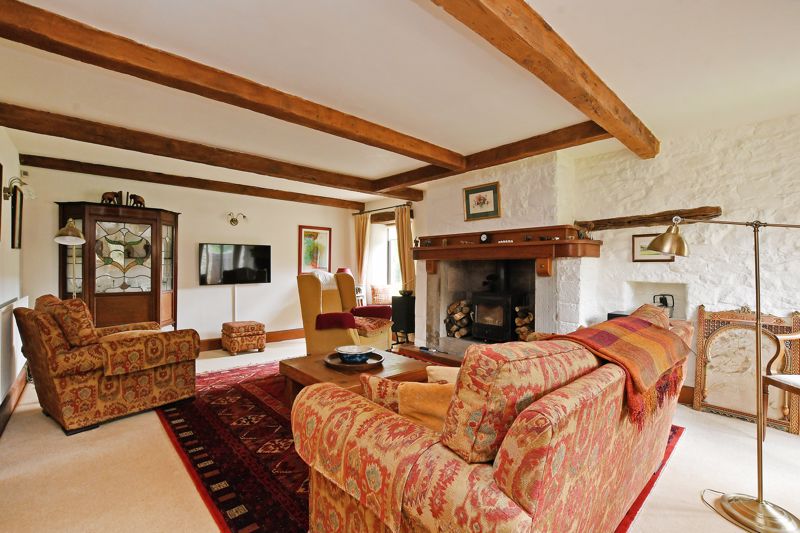 4 bedroom property for sale 0