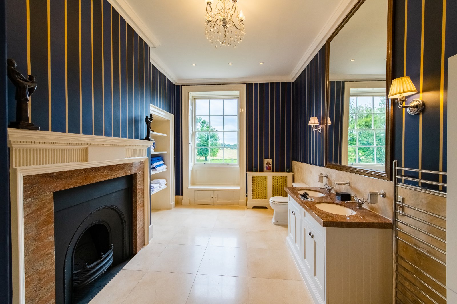 Photos of Moor Place Manor, Much Hadham, Hertfordshire SG10 59720947