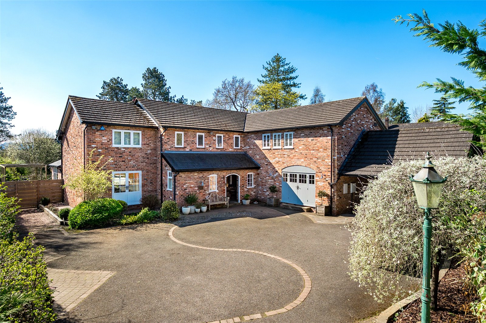 6 bedroom terraced house for sale in London