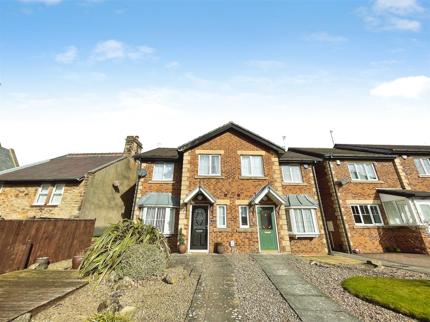 10, Bells Wood Court, Consett photo 3