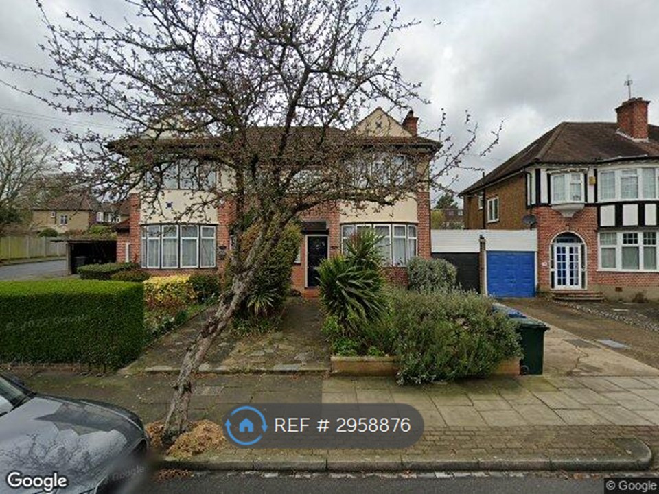 Lynton Mead, London photo 2