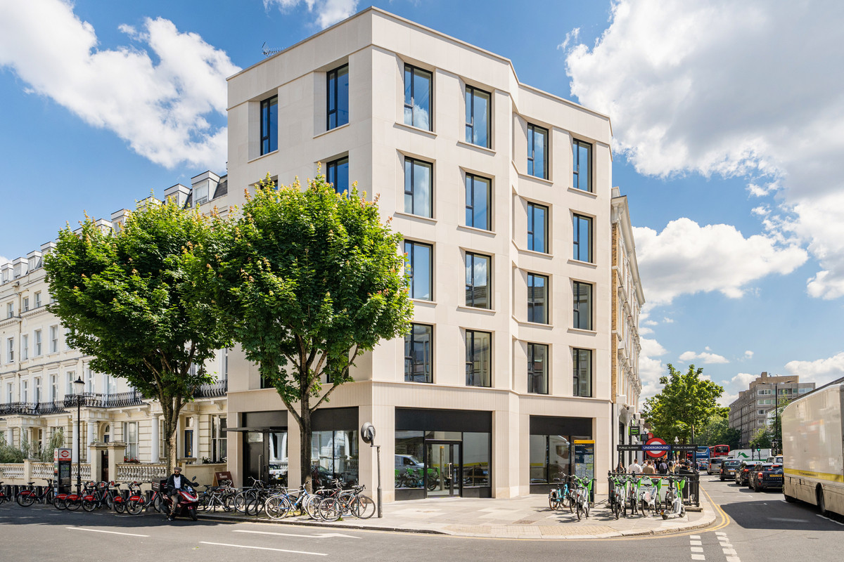 3 bedroom new flat for sale 0