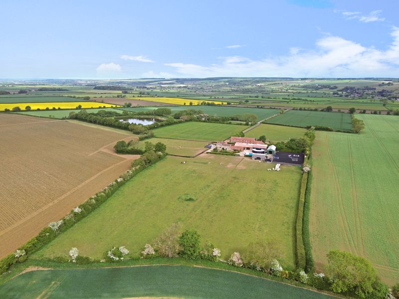 7 bedroom property for sale 0