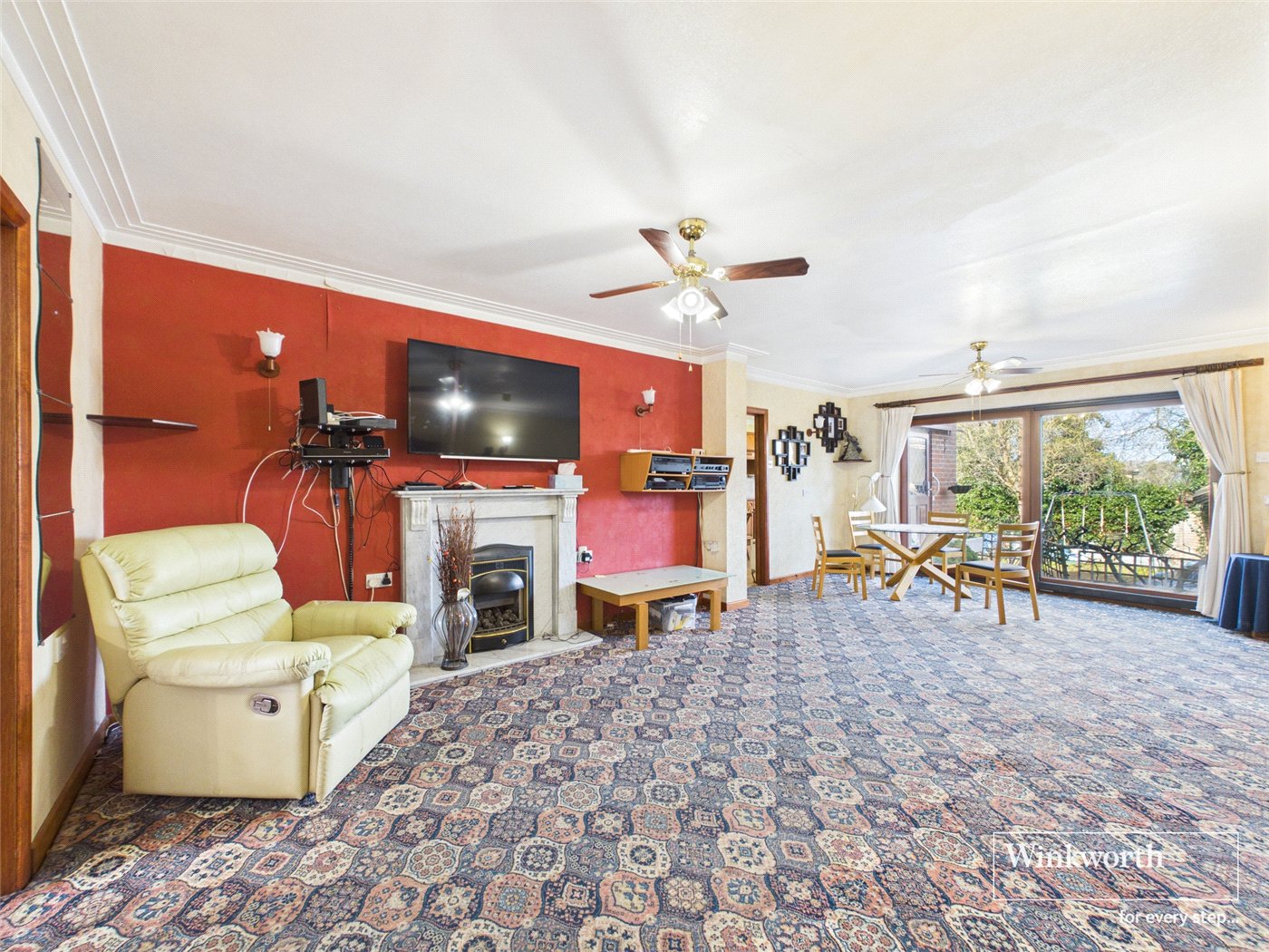 5 bedroom link-detached house for sale 0