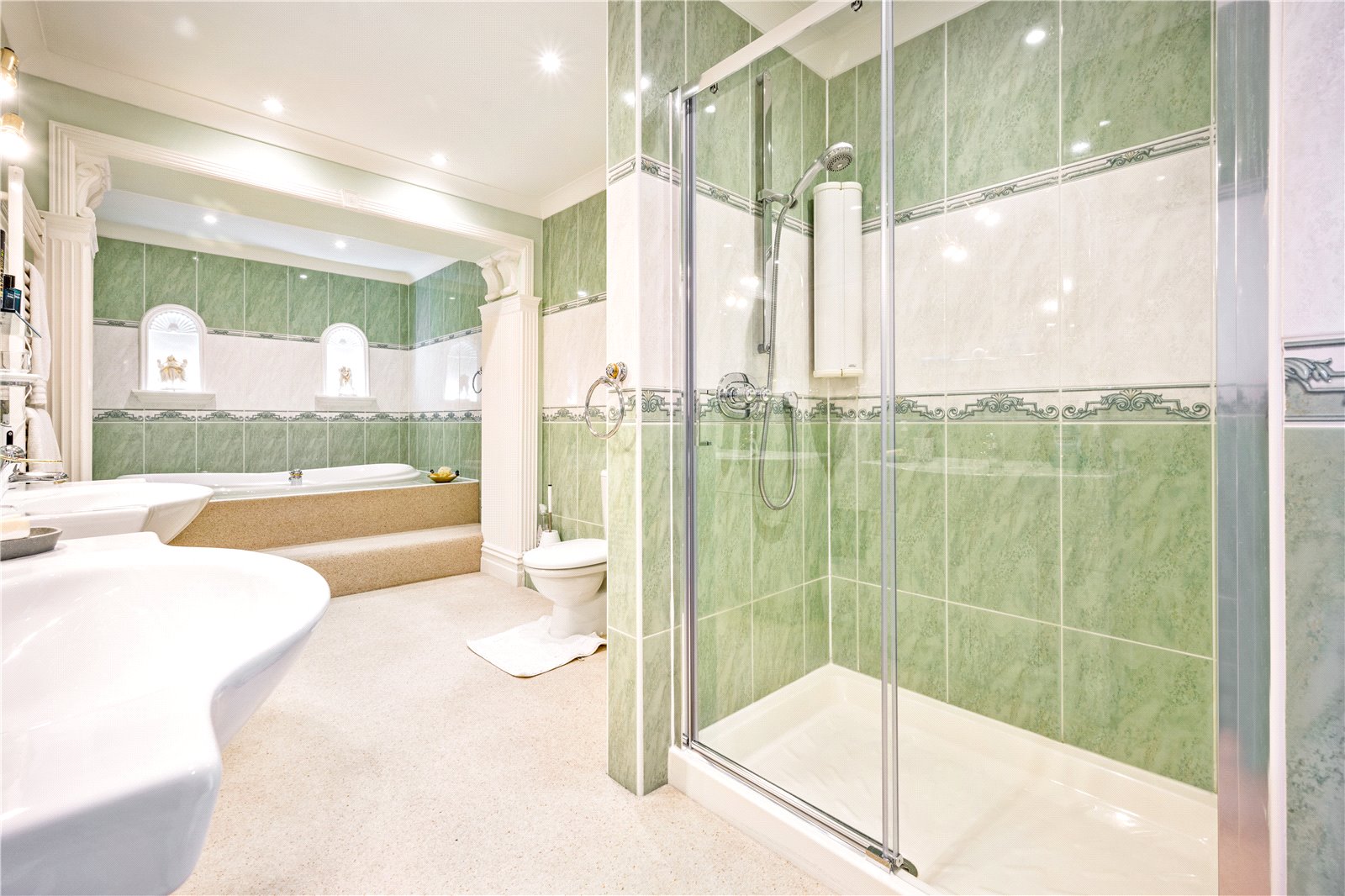 Photos of Barton Common Road, New Milton, Hampshire BH25 61847686