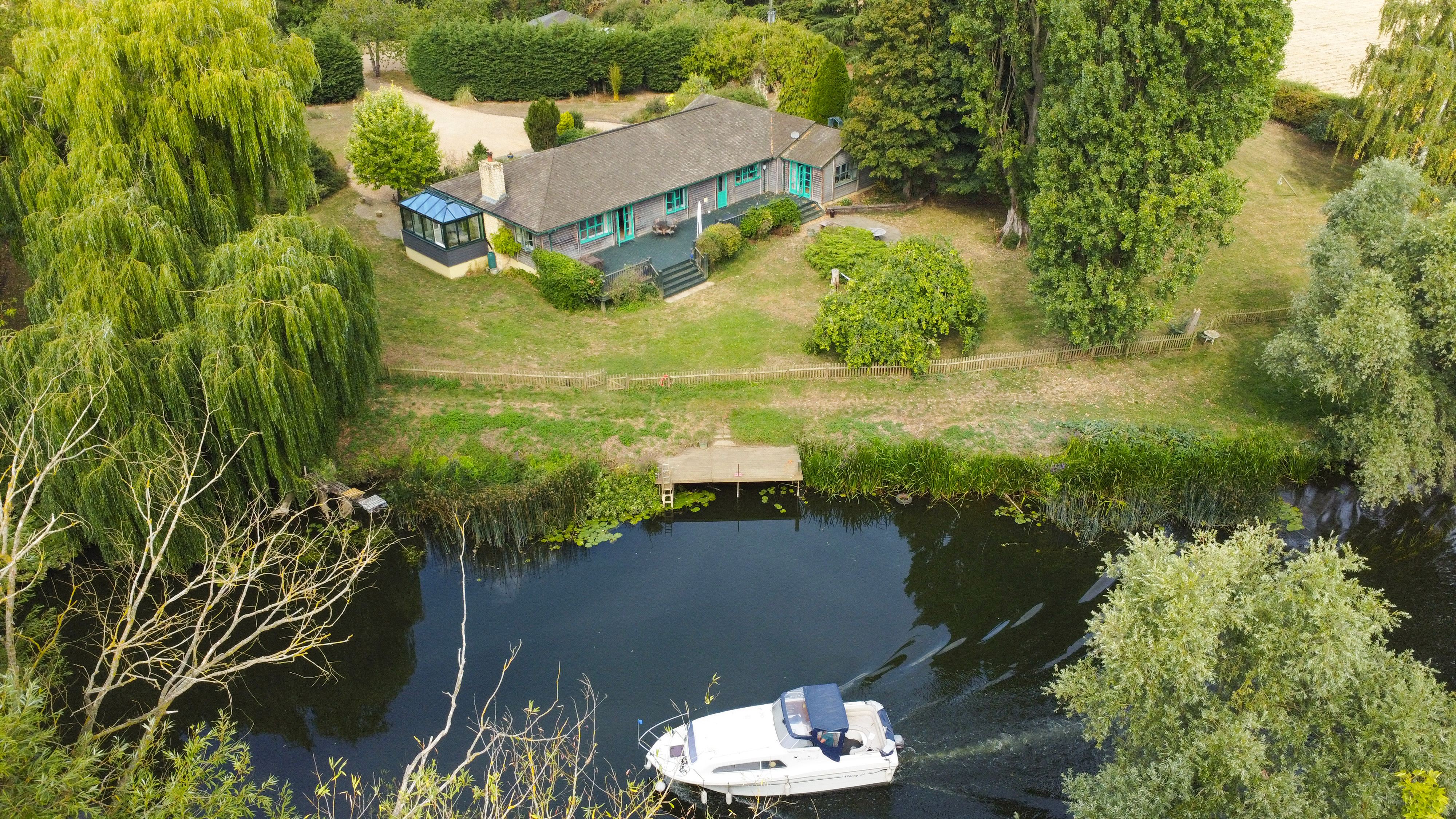 7 bedroom town house for sale