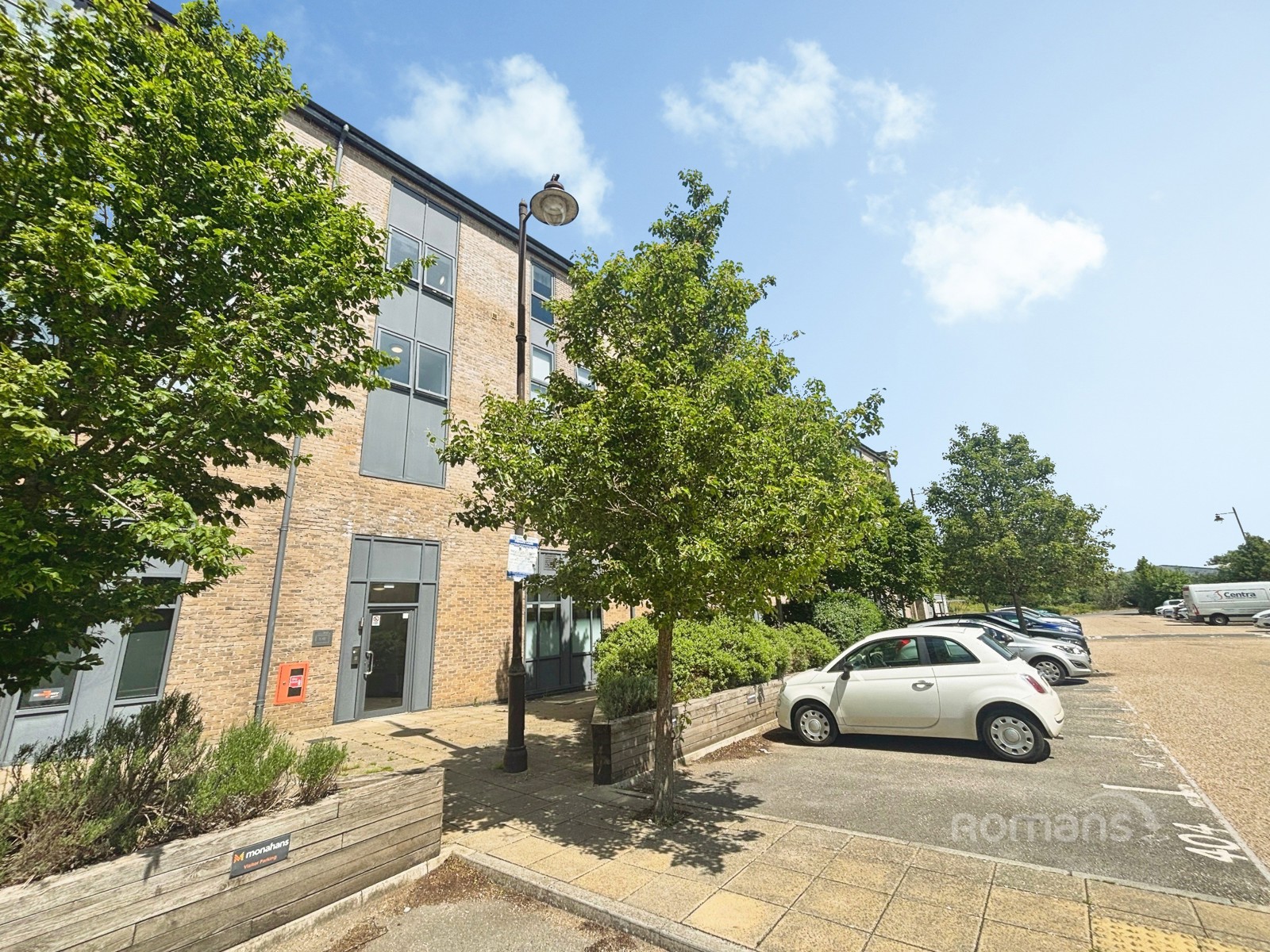 2-bed flat on Flat 8 Hermes House, Fire Fly Avenue, Swindon, £1,050/mo
