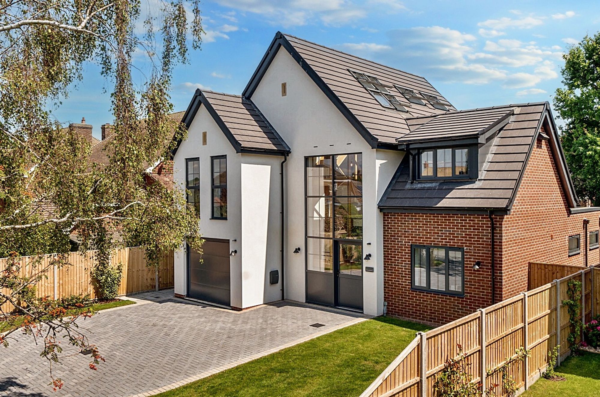 5 bedroom detached new house for sale 0