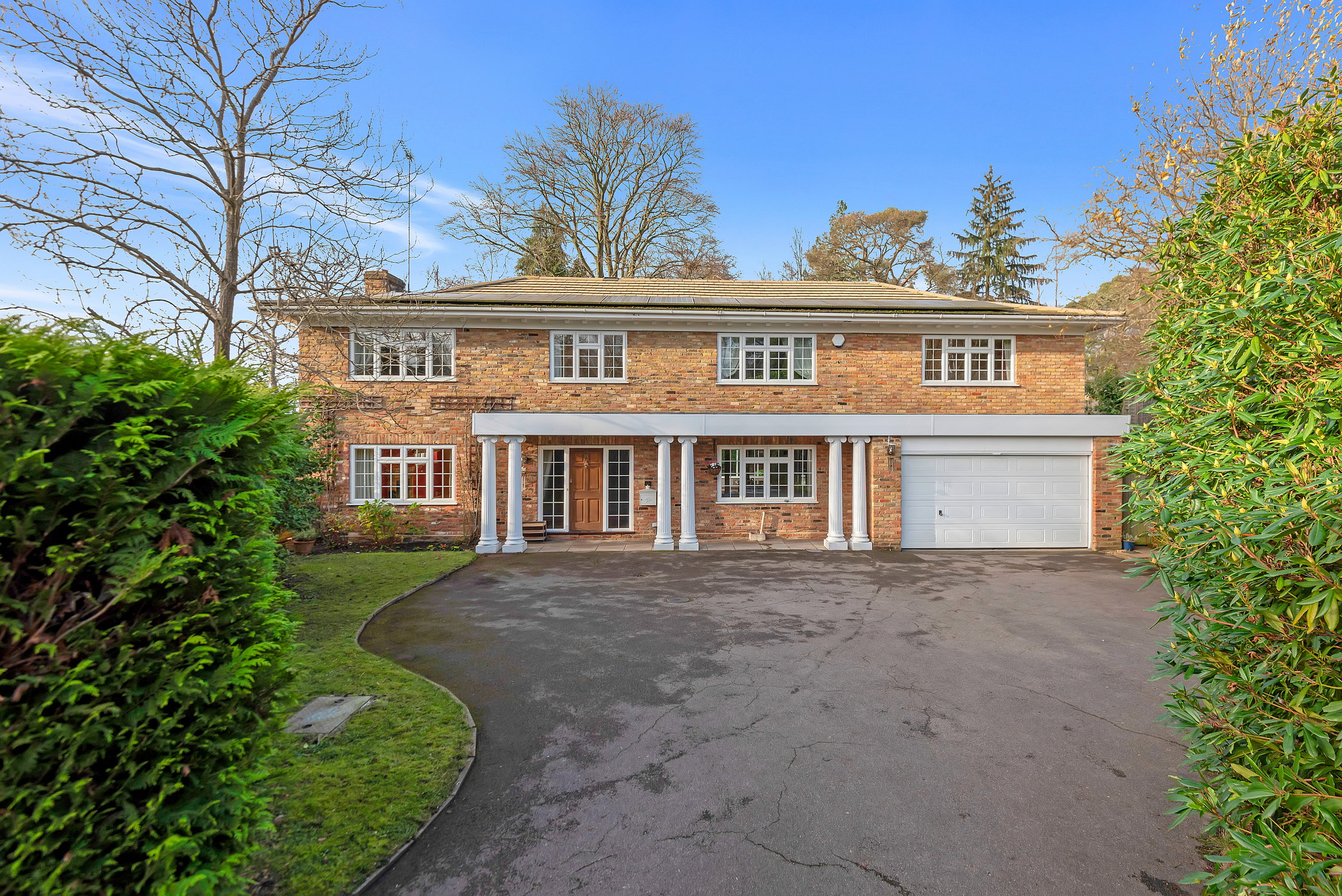 7 bedroom detached house for sale 0