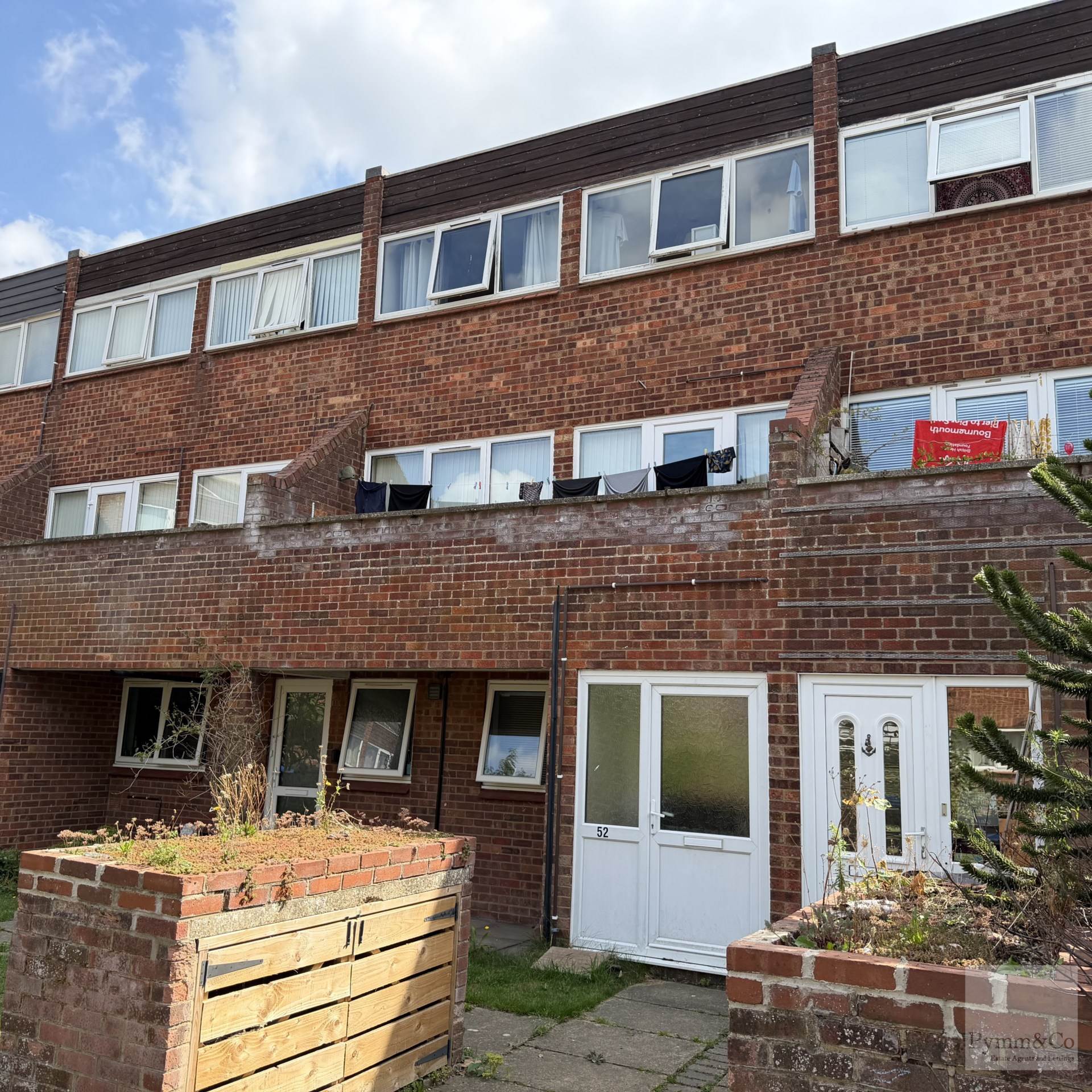 52, Templemere, Norwich photo 2
