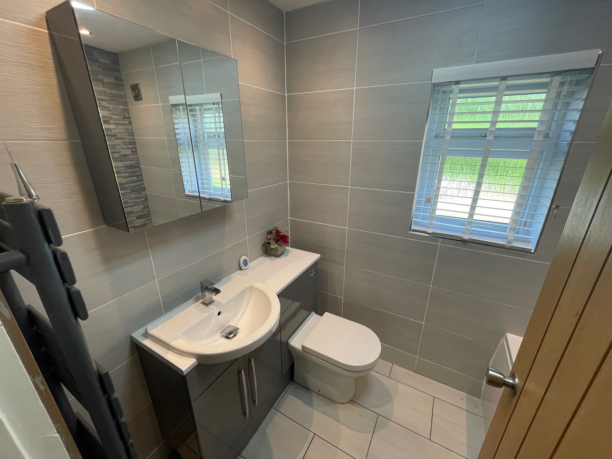 3-bed house on 12, Coventry, £1,150/mo