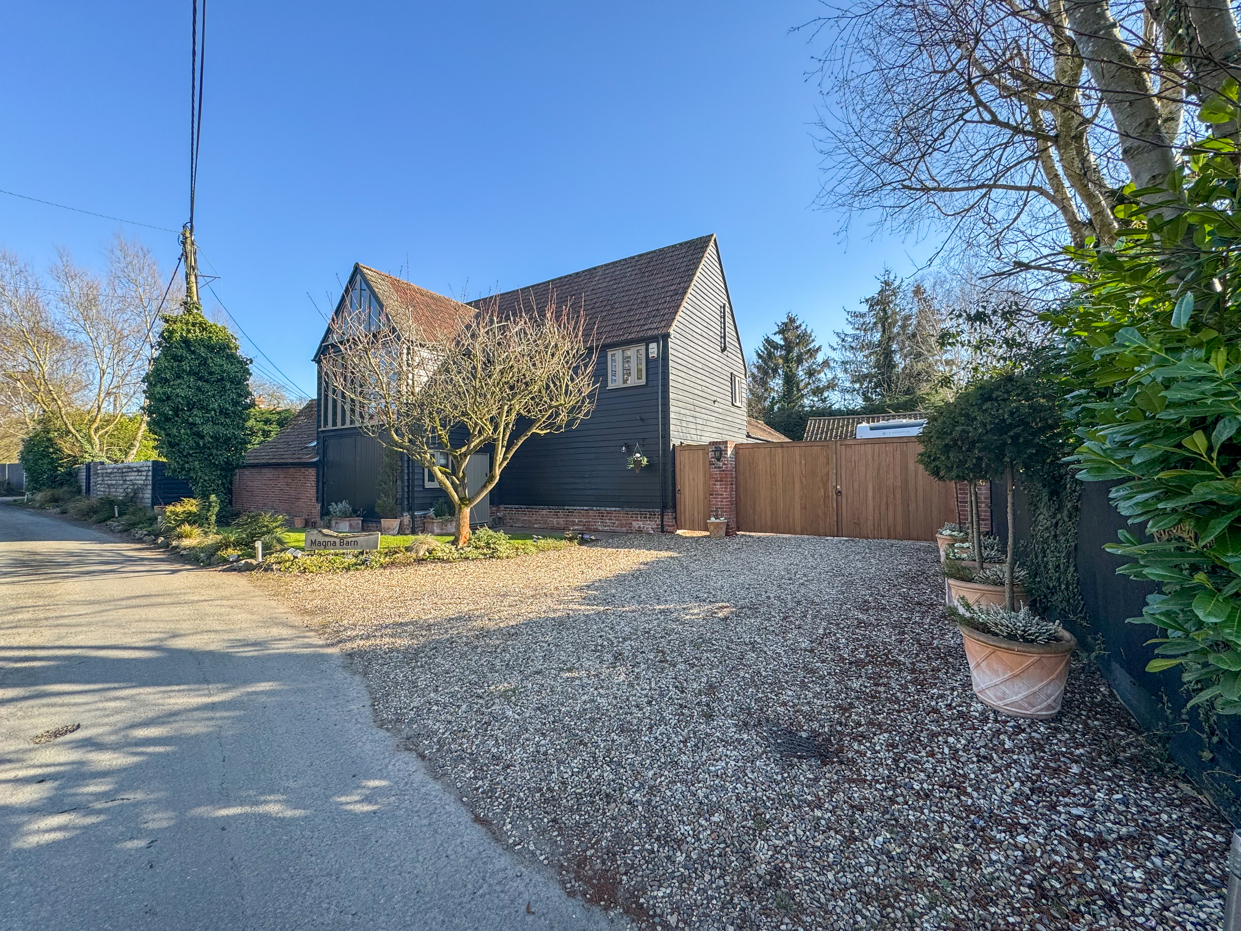 5 bedroom barn conversion for sale 0