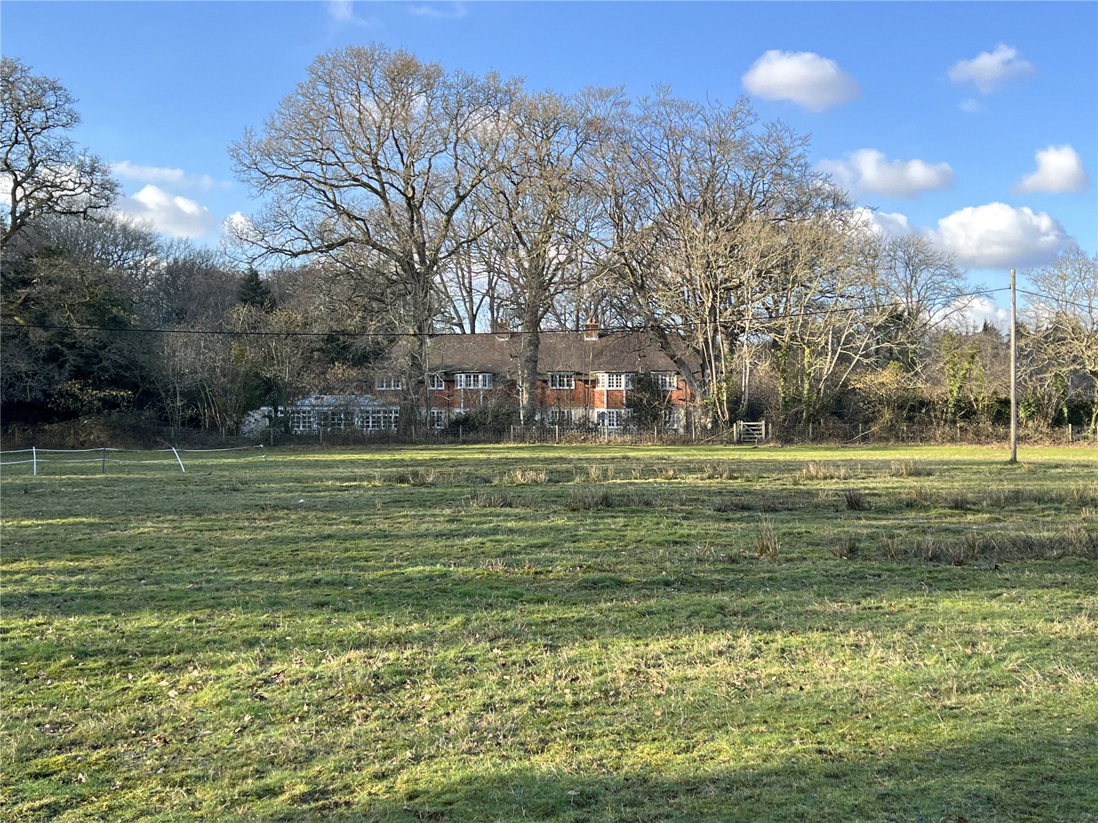 5 bedroom detached house for sale 0