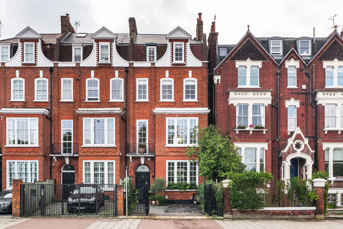 5 bedroom terraced house for sale 0