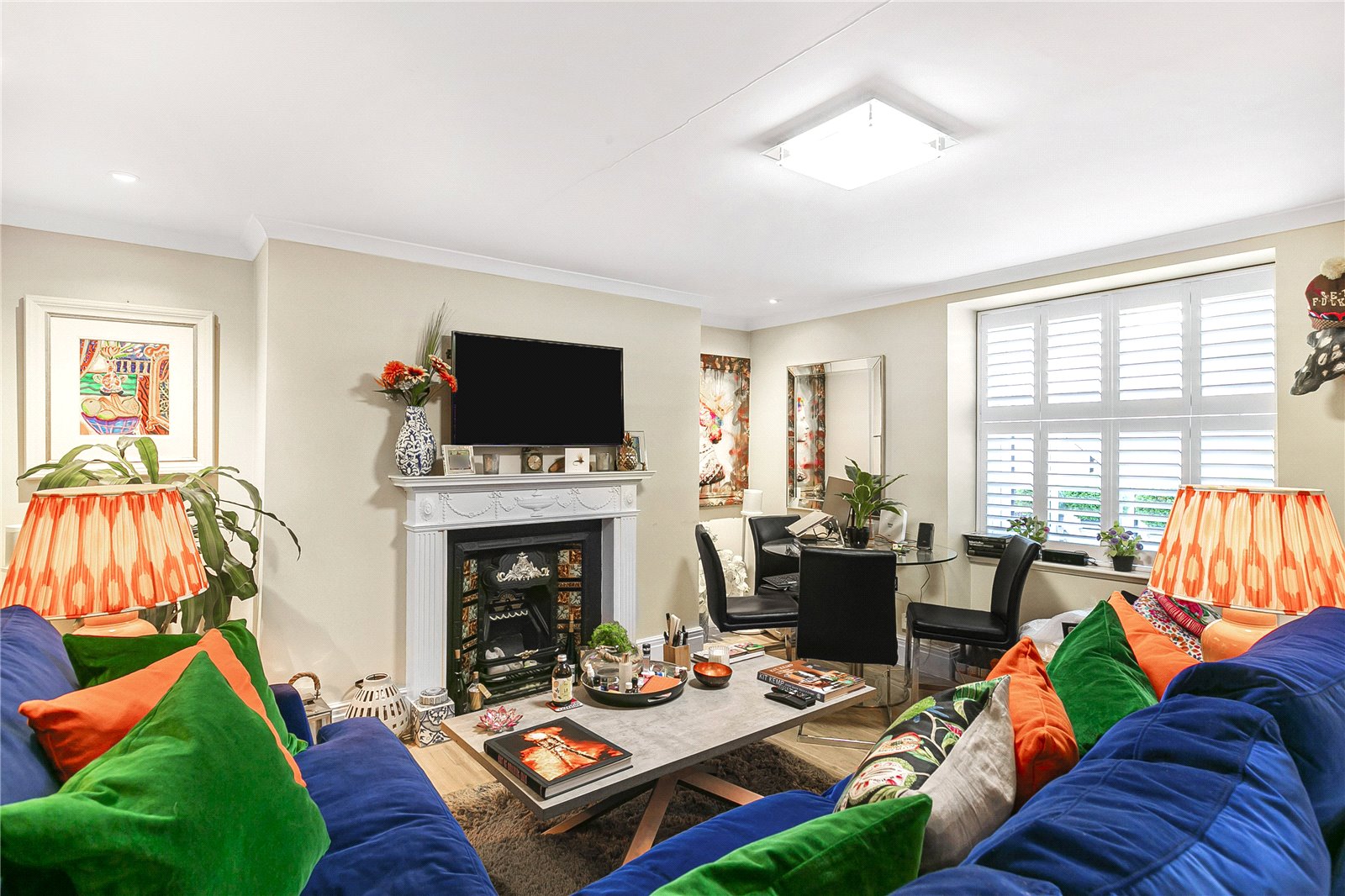 Basement Flat, 79, Gray's Inn Road, London photo 4